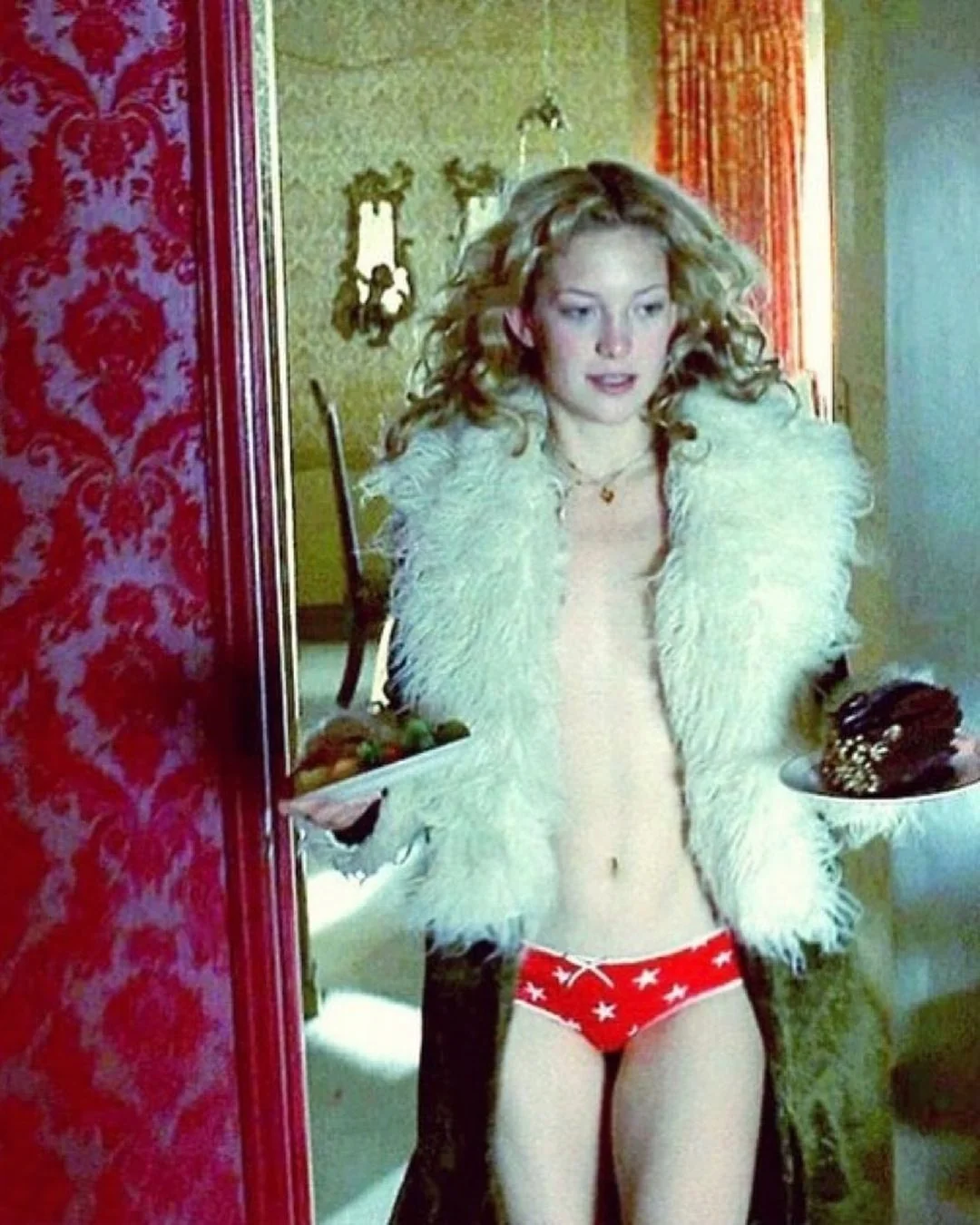 Kate Hudson picture 7 of 7