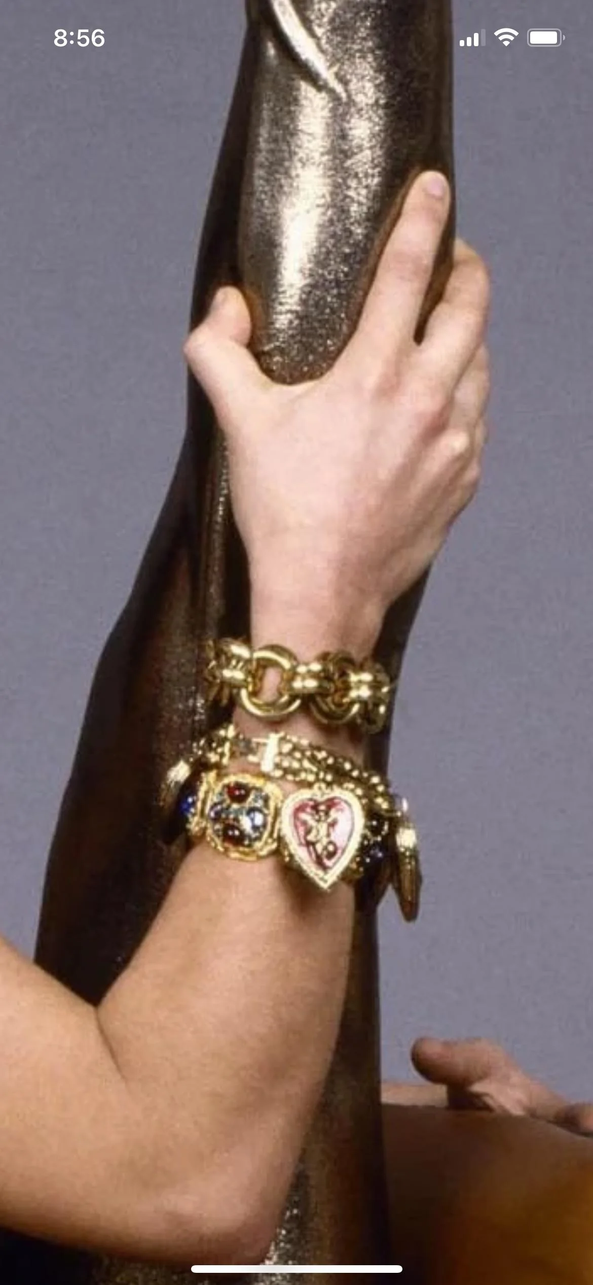 Can you guess whose celebrity arm is this? See the last picture picture 2 of 3