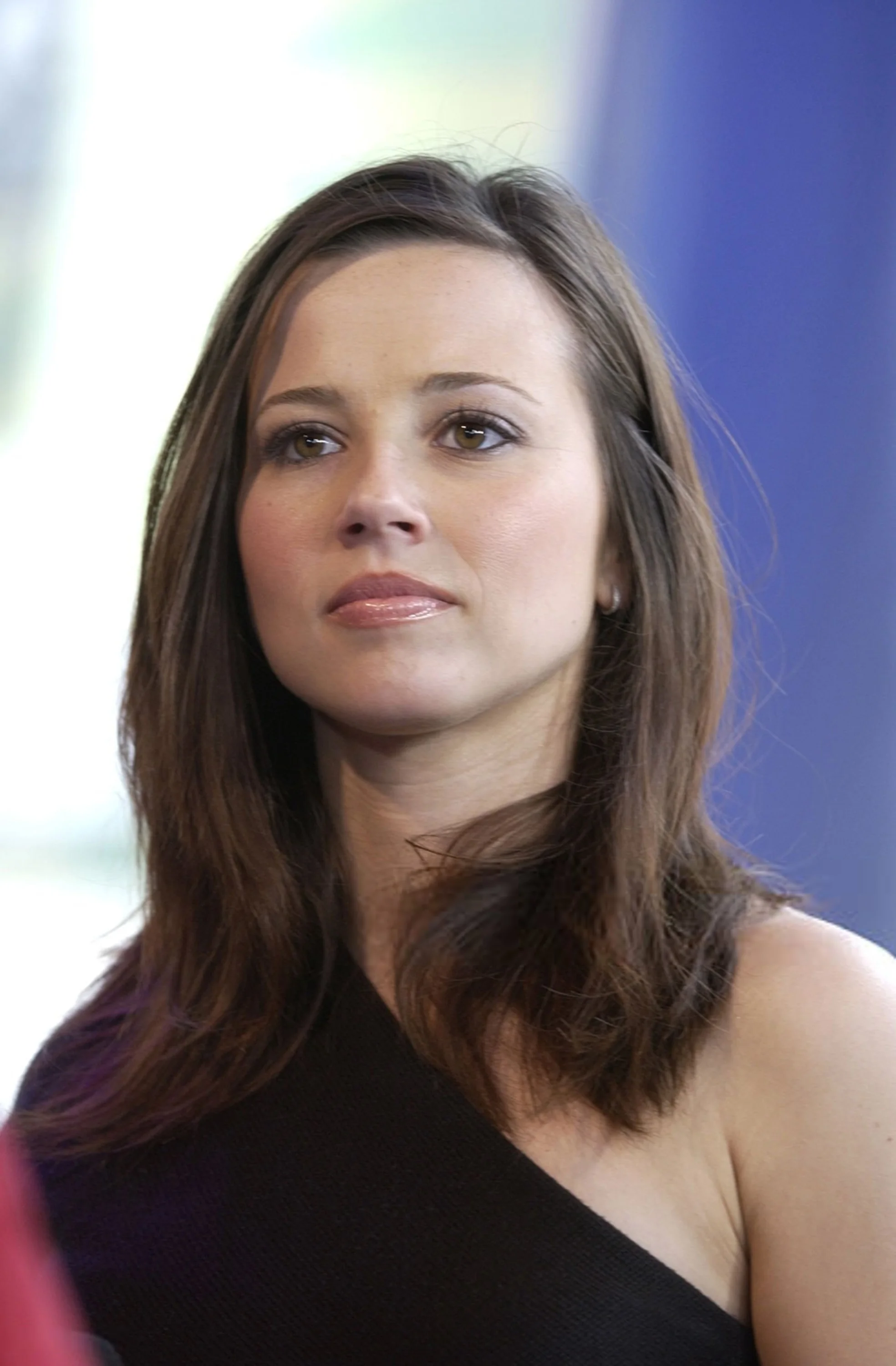 Linda Cardellini picture 8 of 20