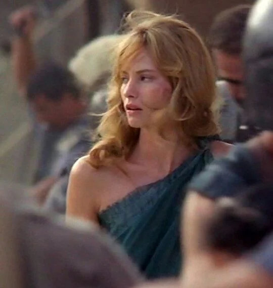 Sienna Guillory picture 9 of 9