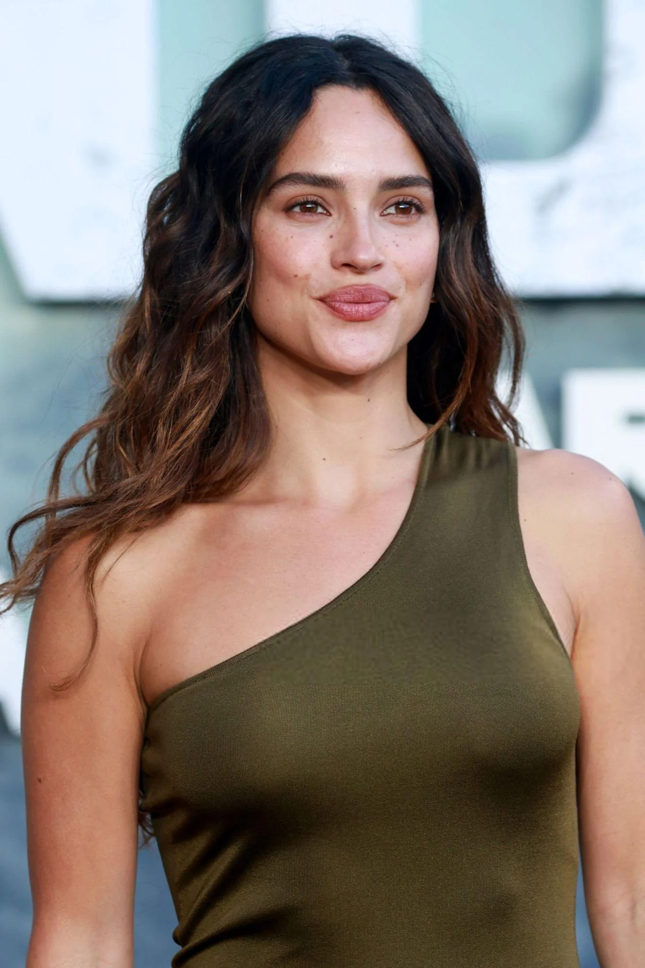 Adria Arjona picture 1 of 1