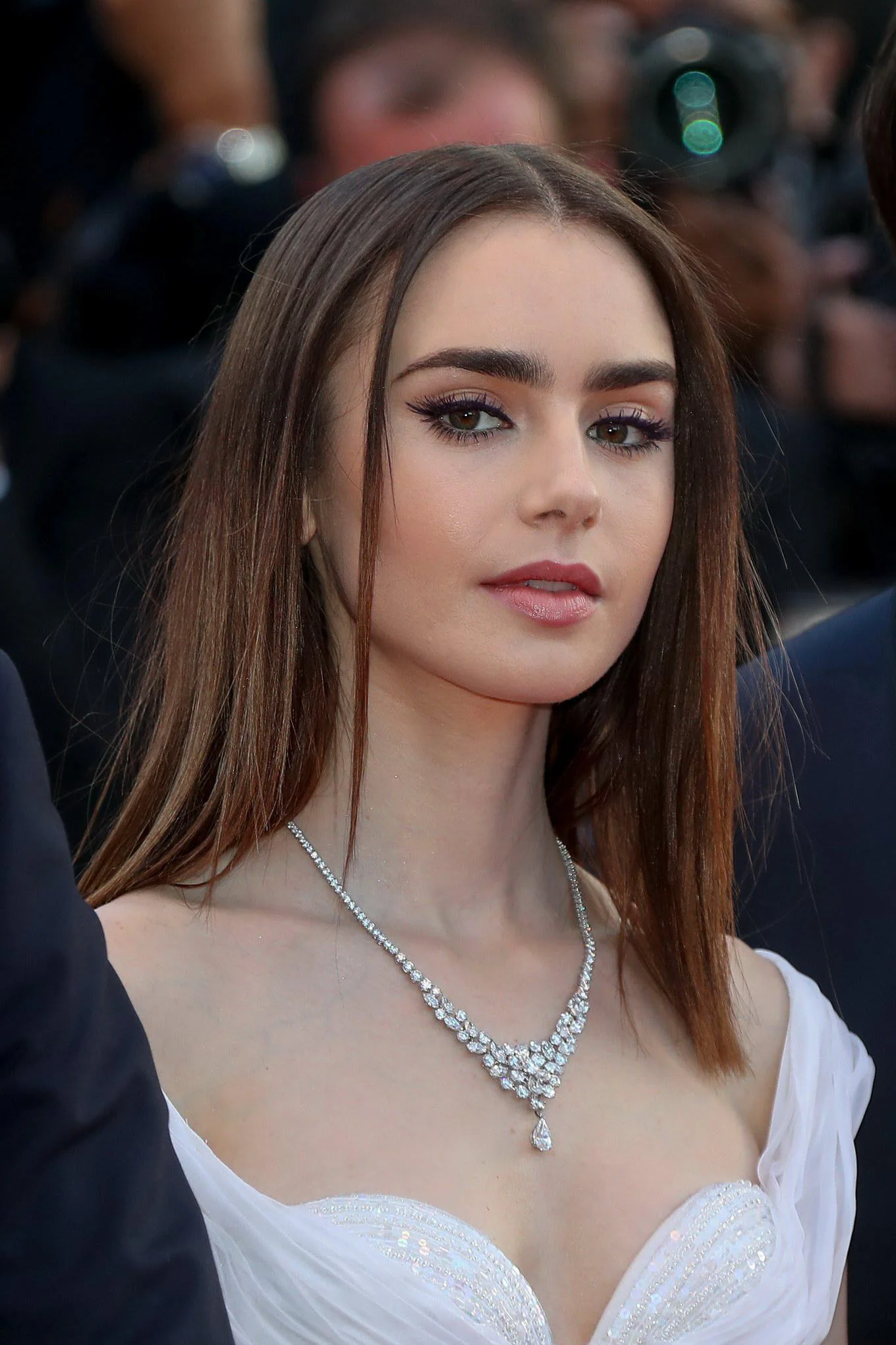 Lily Collins picture 1 of 1
