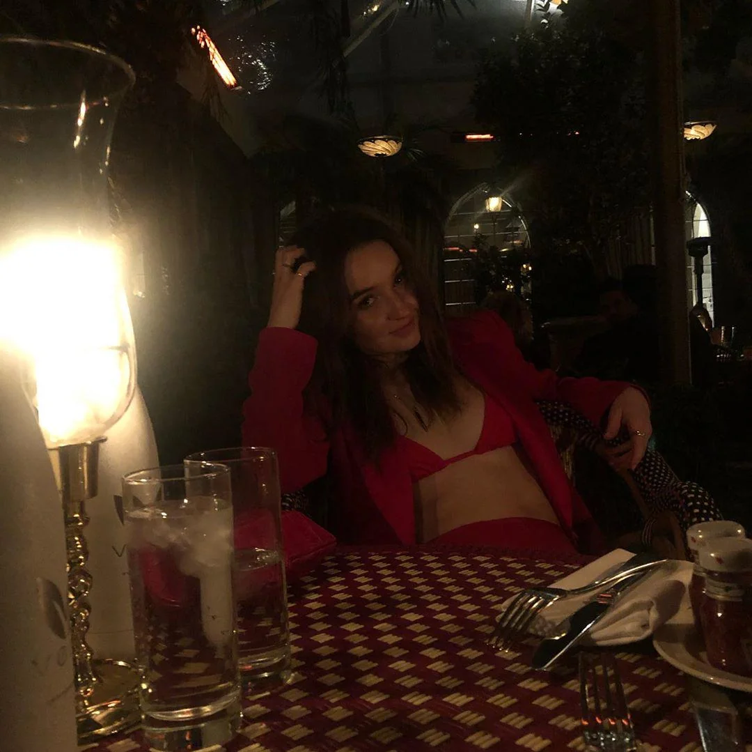 Kaitlyn Dever picture 1 of 1