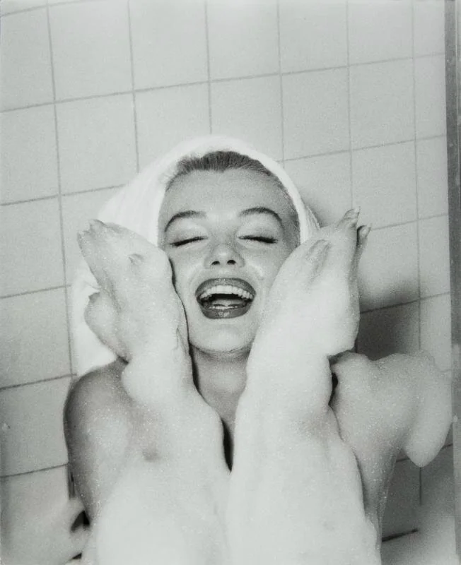 Marilyn Monroe picture 4 of 7