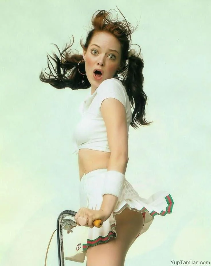 Emma Stone picture 1 of 4