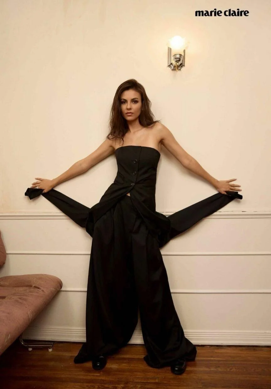 Victoria Justice picture 6 of 9