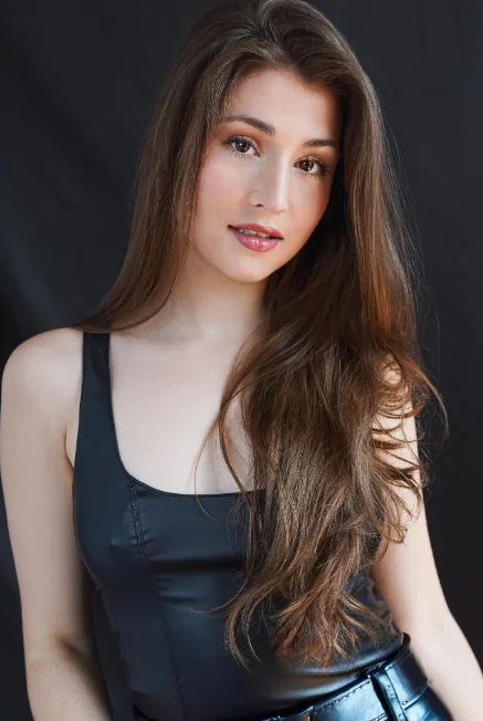 Hannah Vandenbygaart picture 1 of 1