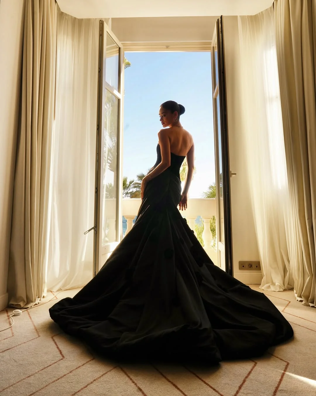 Pia Wurtzbach picture 1 of 14