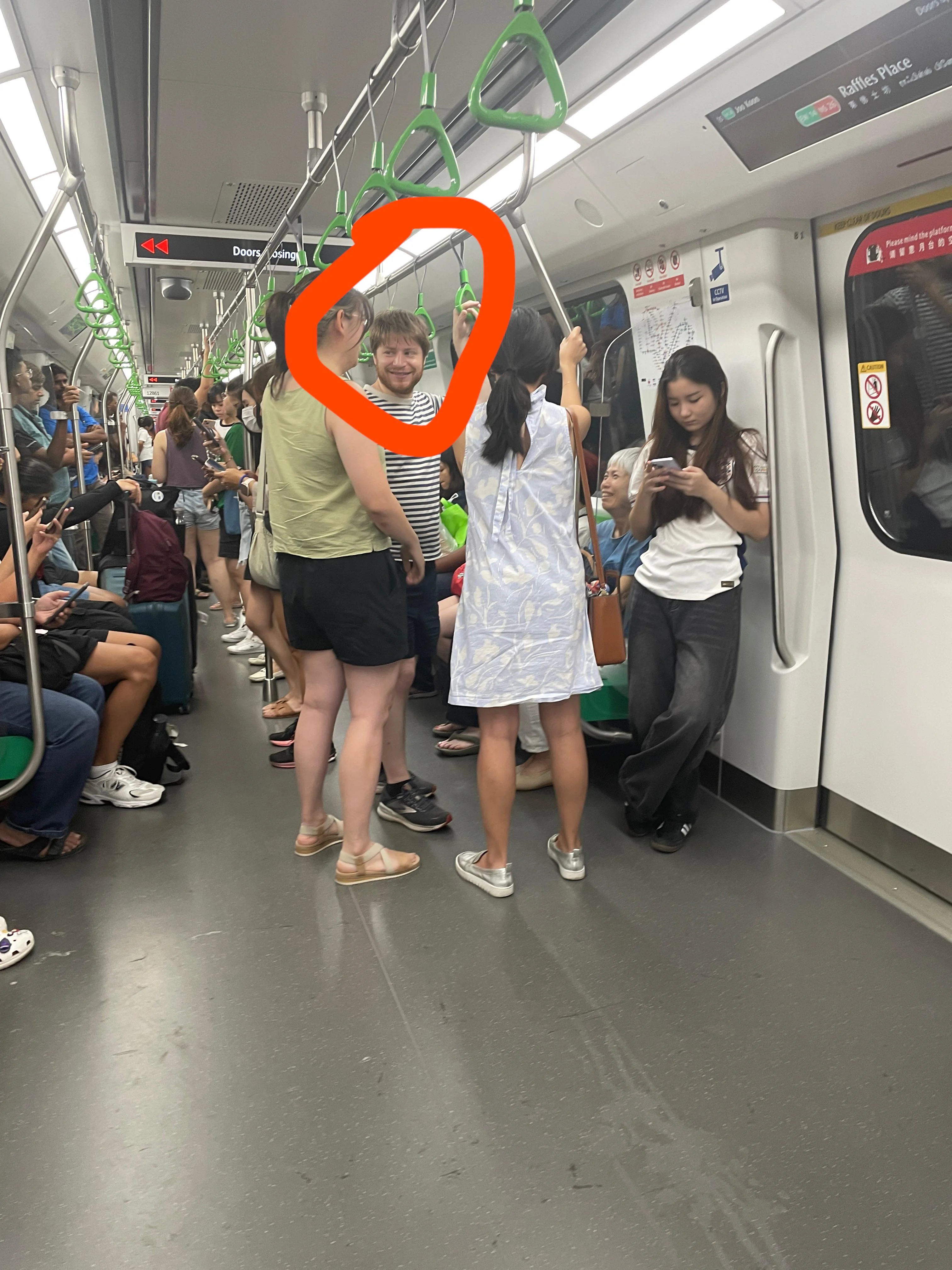 I saw an ed Sheeran lookalike in Singapore mrt picture 1 of 1