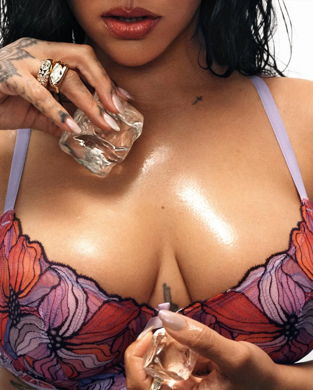 Rihanna picture 9 of 9