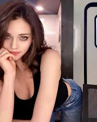 India Eisley picture 4 of 4