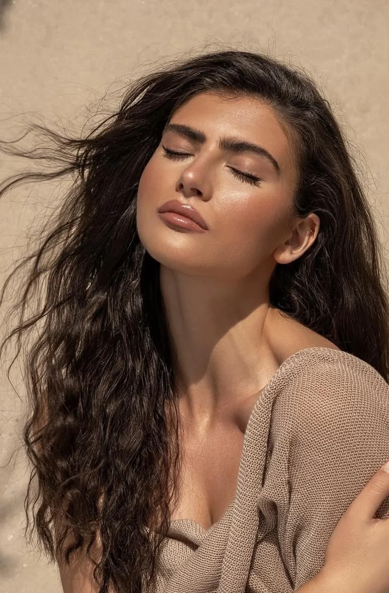 Delia Andrea picture 1 of 1