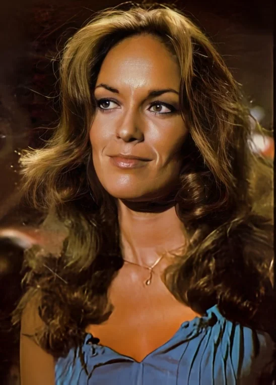 Catherine Bach picture 1 of 3
