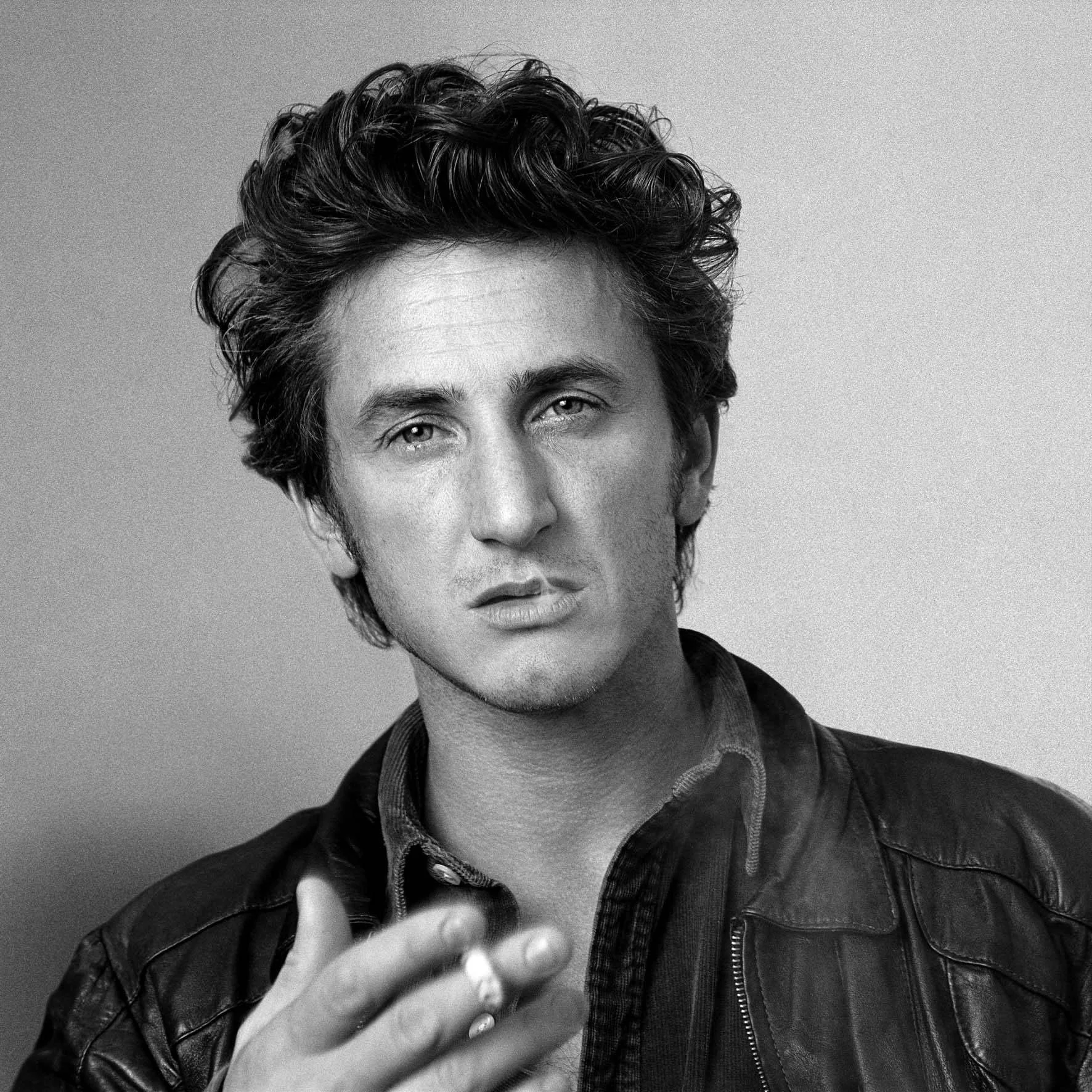 Sean Penn picture 1 of 1