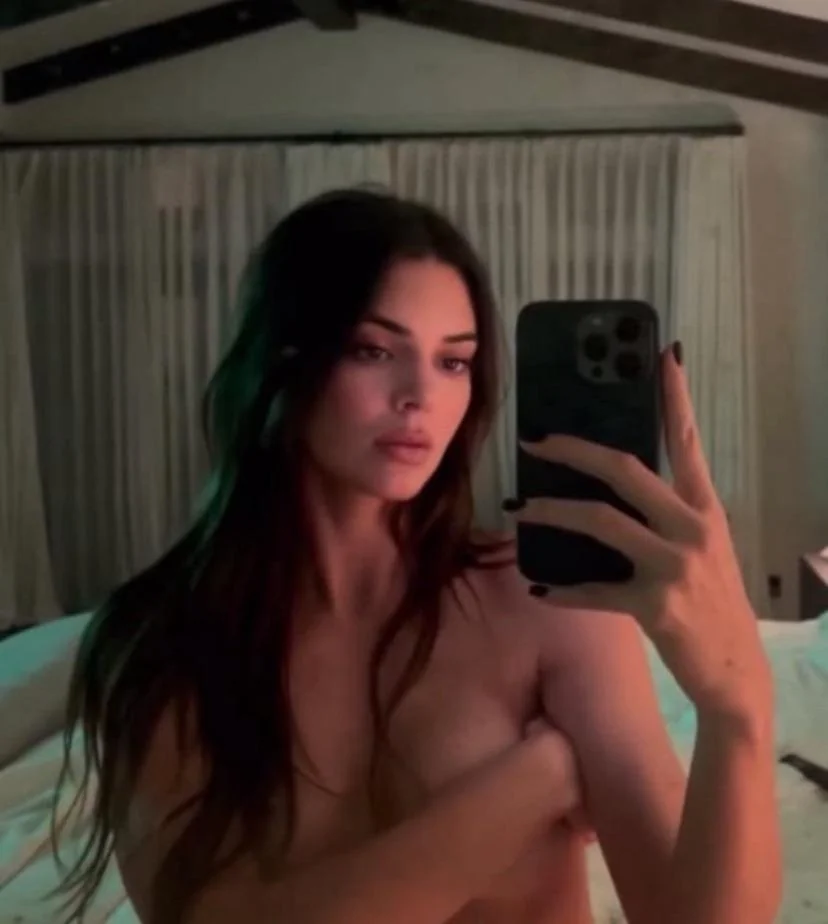 Kendall Jenner picture 5 of 5