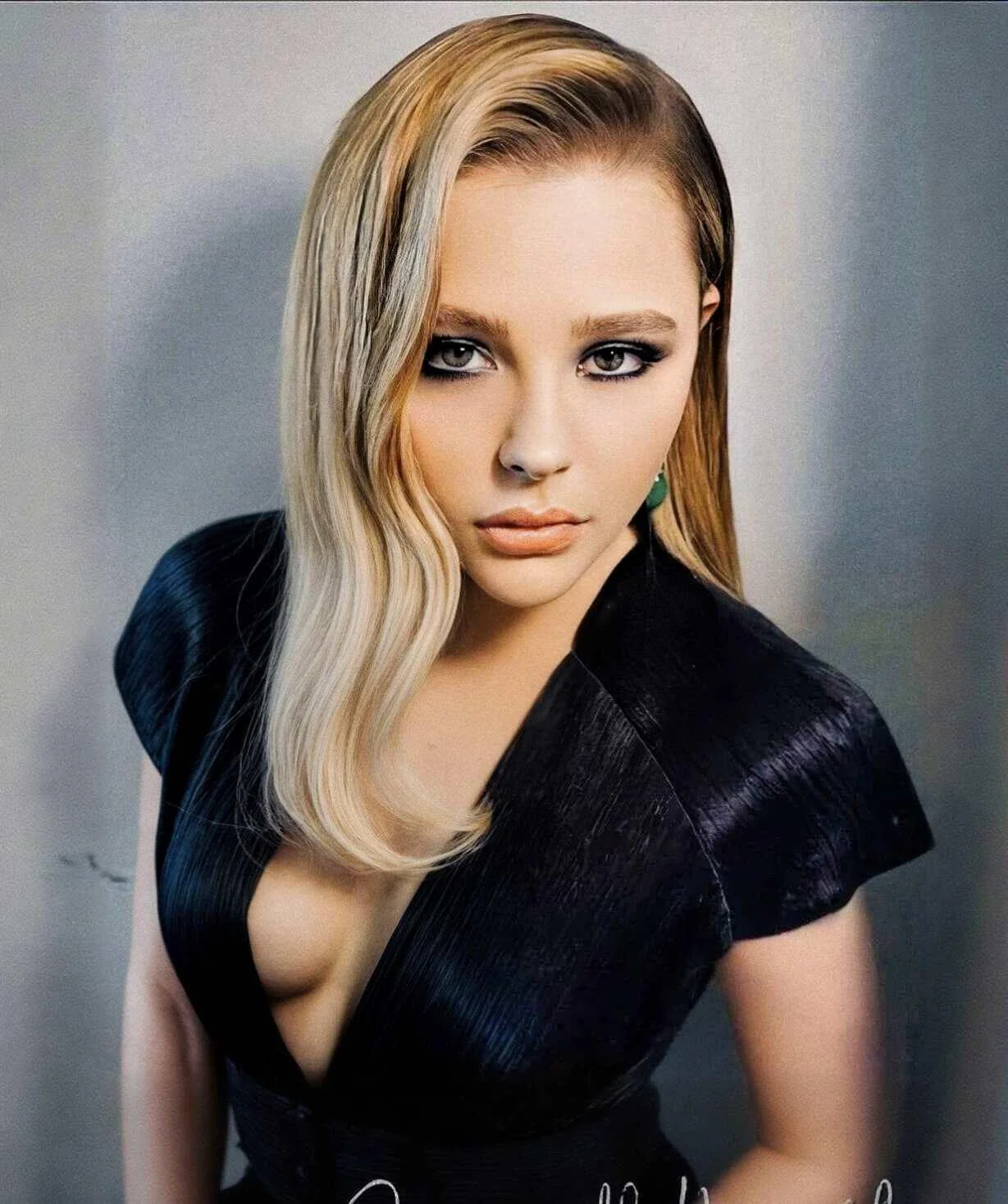 Chloe Grace Moretz picture 20 of 20