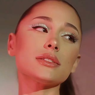 Ariana Grande'
