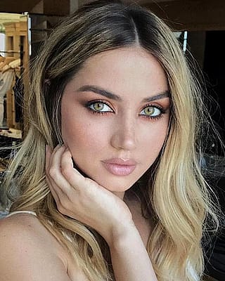 Ana de Armas'