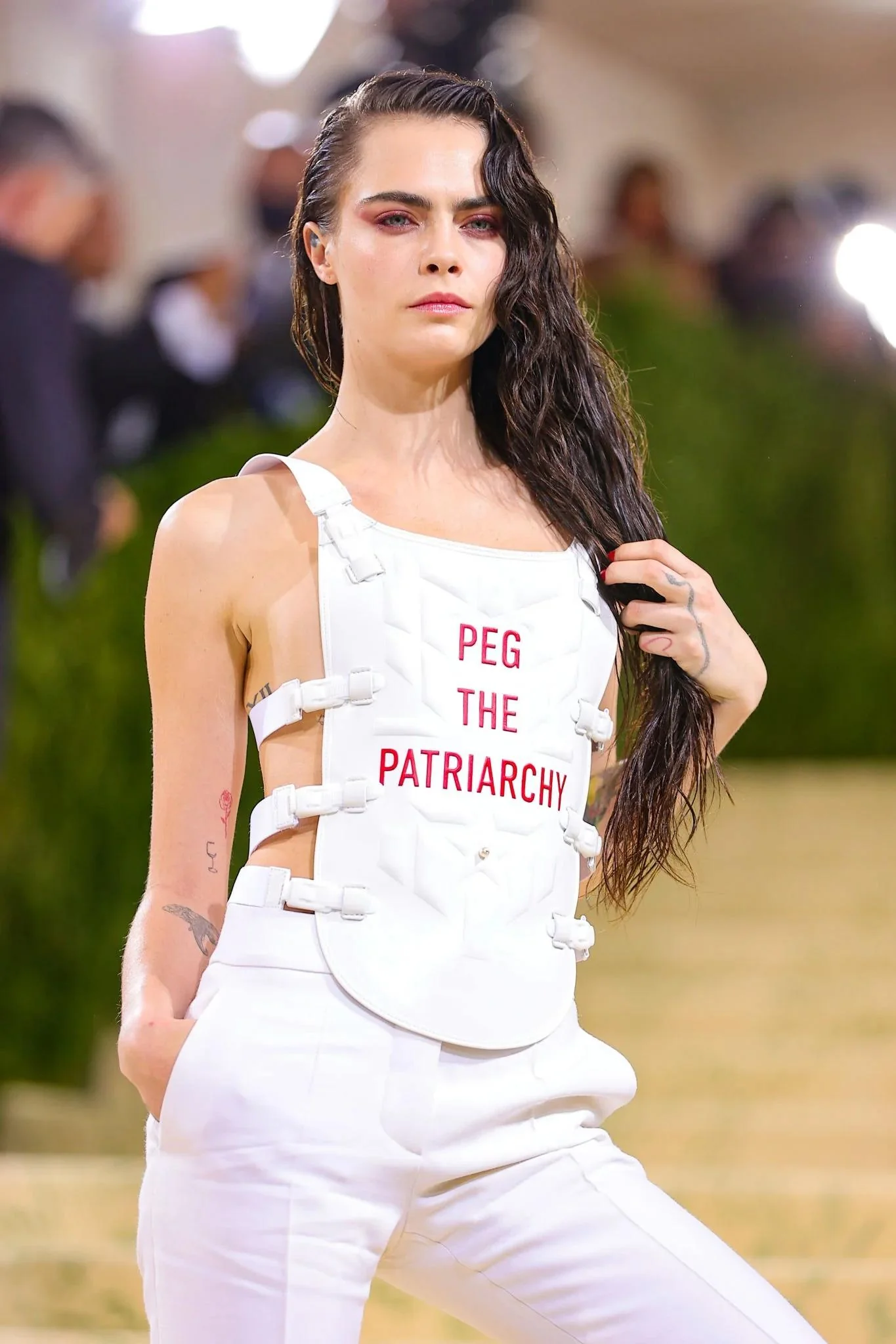 Cara Delevingne picture 4 of 13