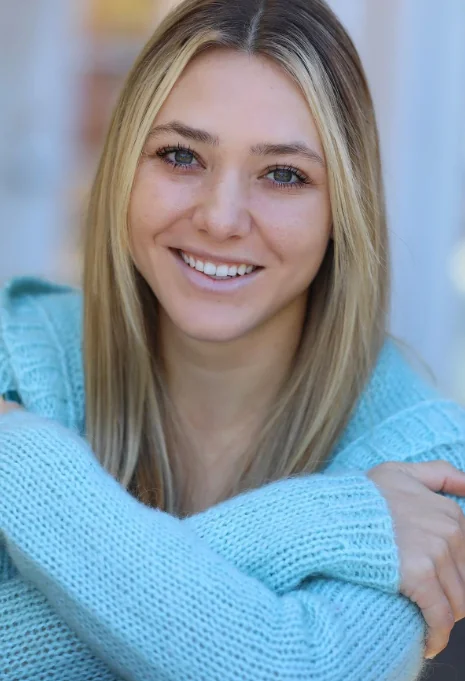 Lili Sepe picture 1 of 1
