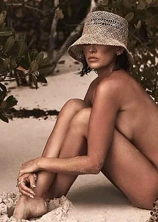 Janet Jones'