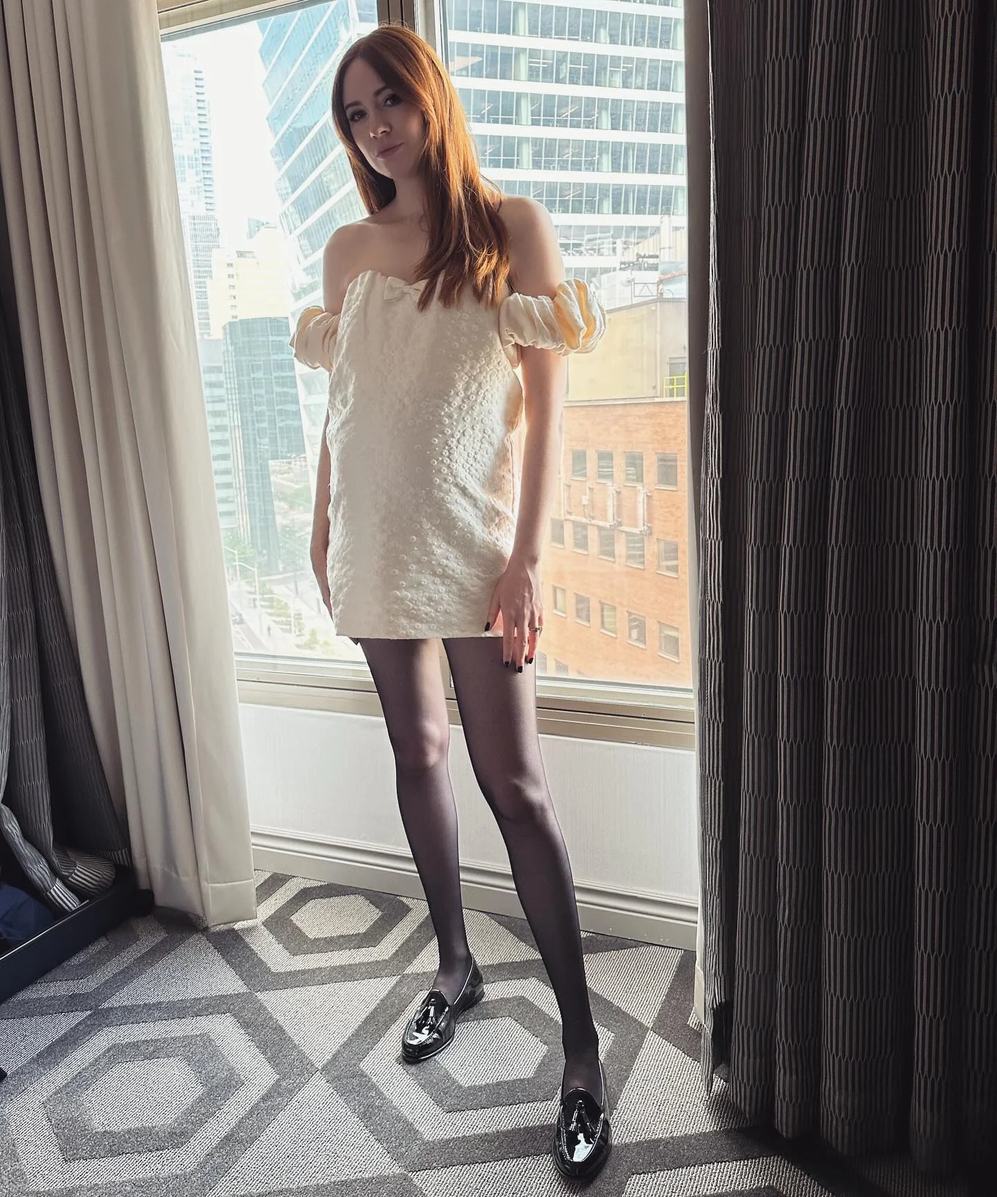 Karen Gillan picture 2 of 2