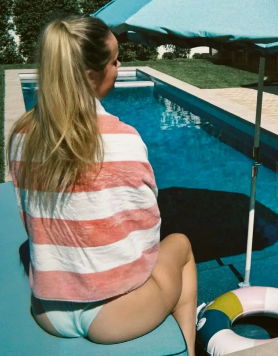 Brie larson picture 1 of 1
