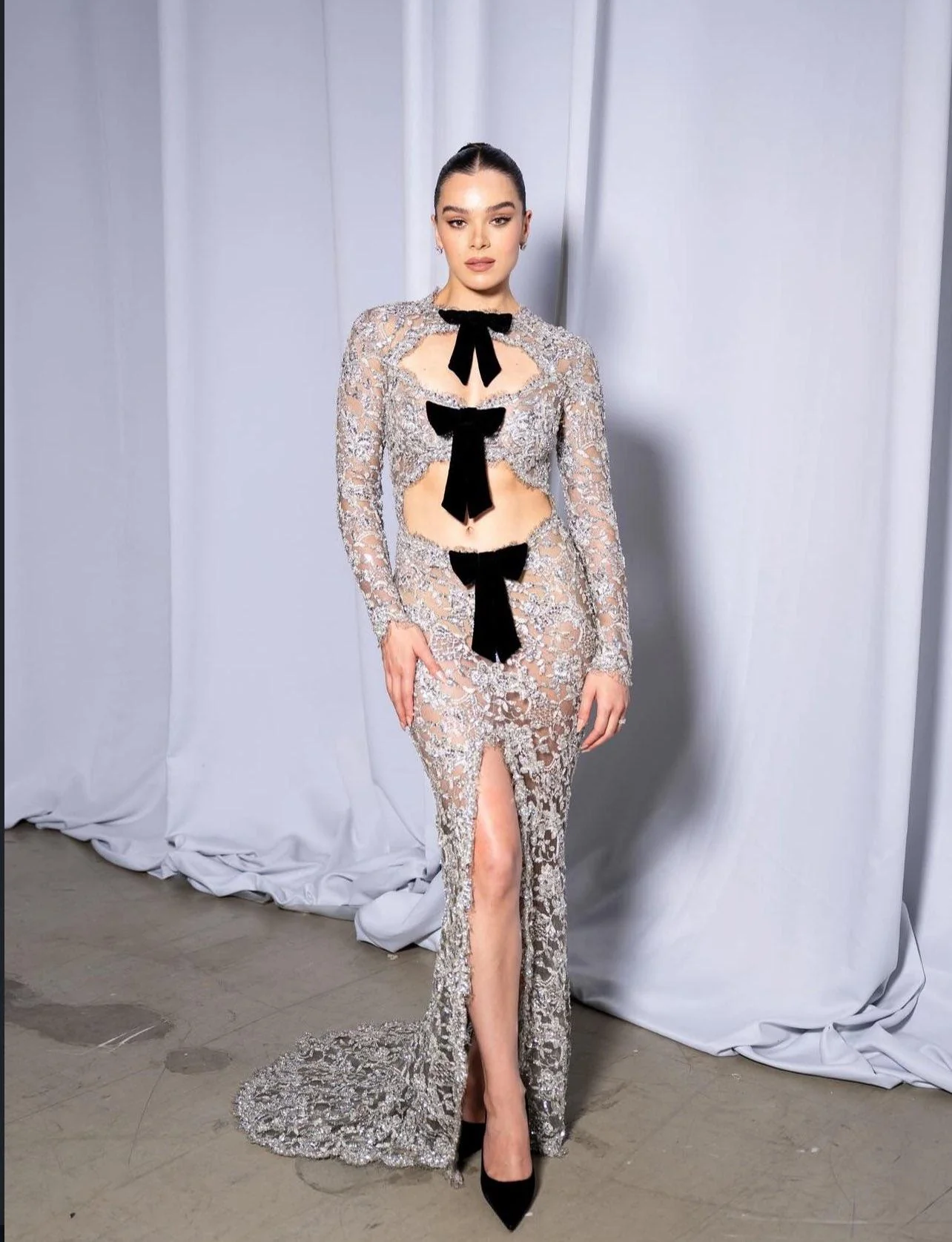 Hailee Steinfeld picture 6 of 7