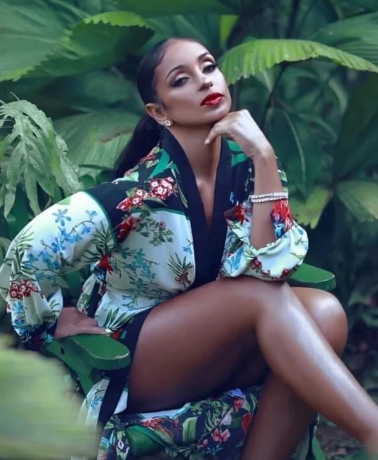 Mya Harrison picture 2 of 6