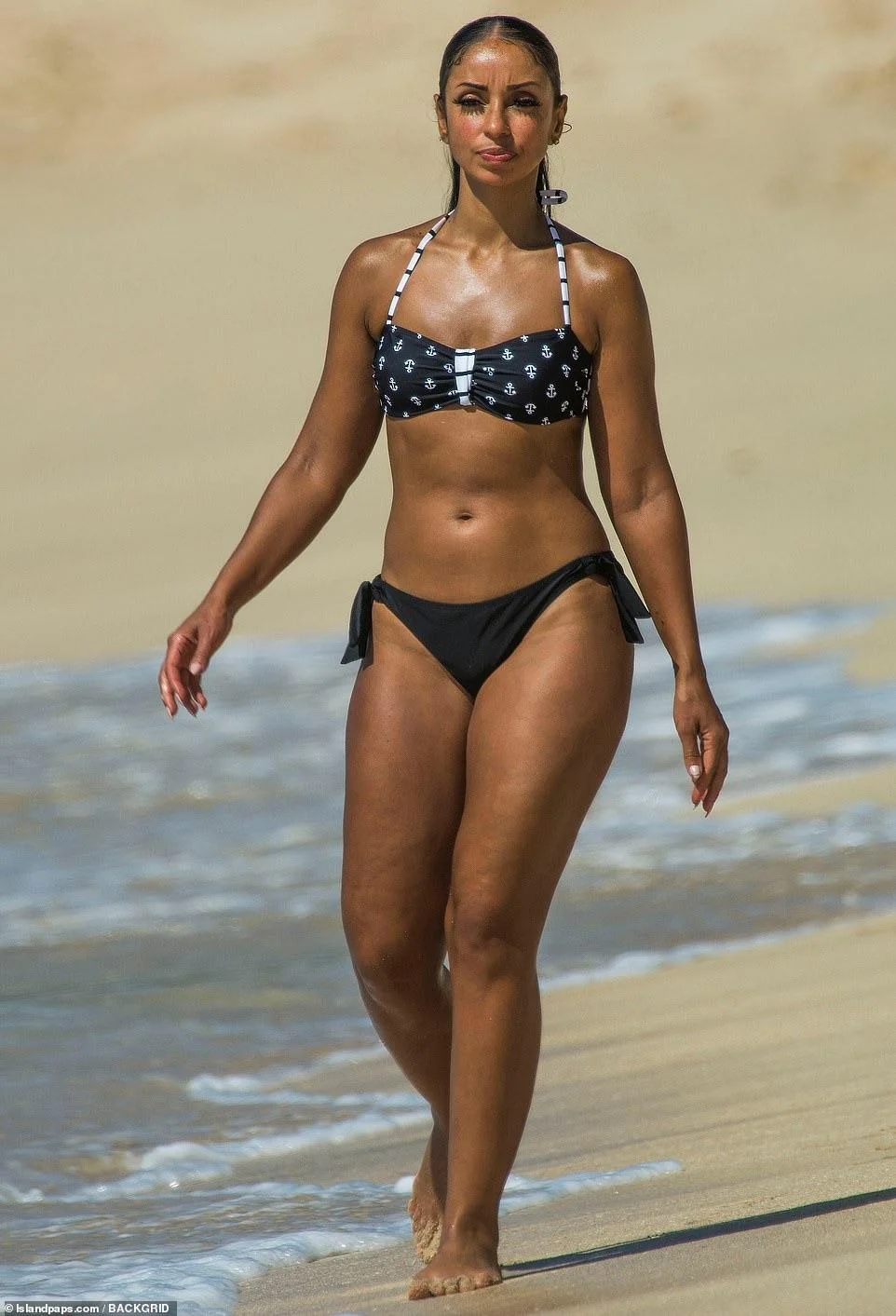 Mya Harrison picture 5 of 6