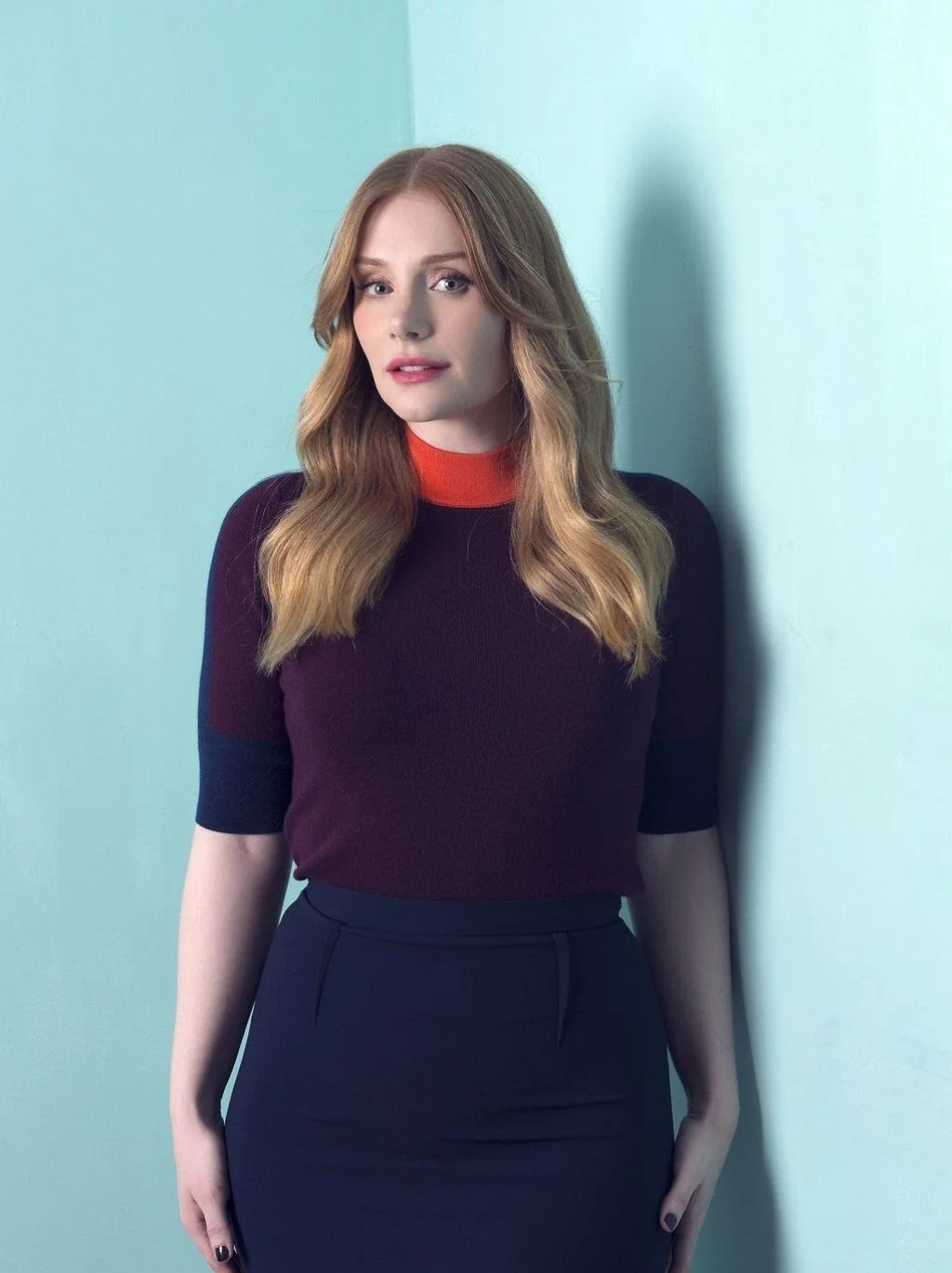 Bryce Dallas Howard Vs. Elizabeth Olsen picture 9 of 10