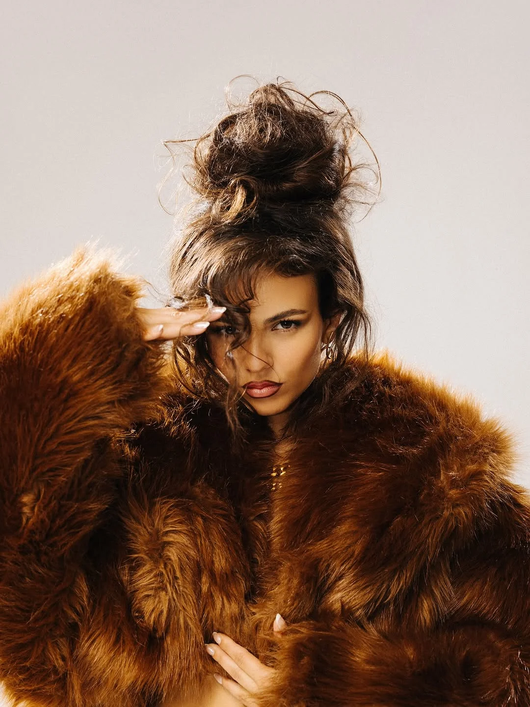 Victoria Justice picture 3 of 8