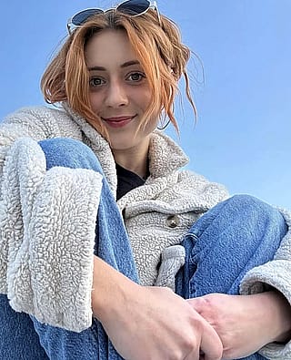 Lizzie Broadway'
