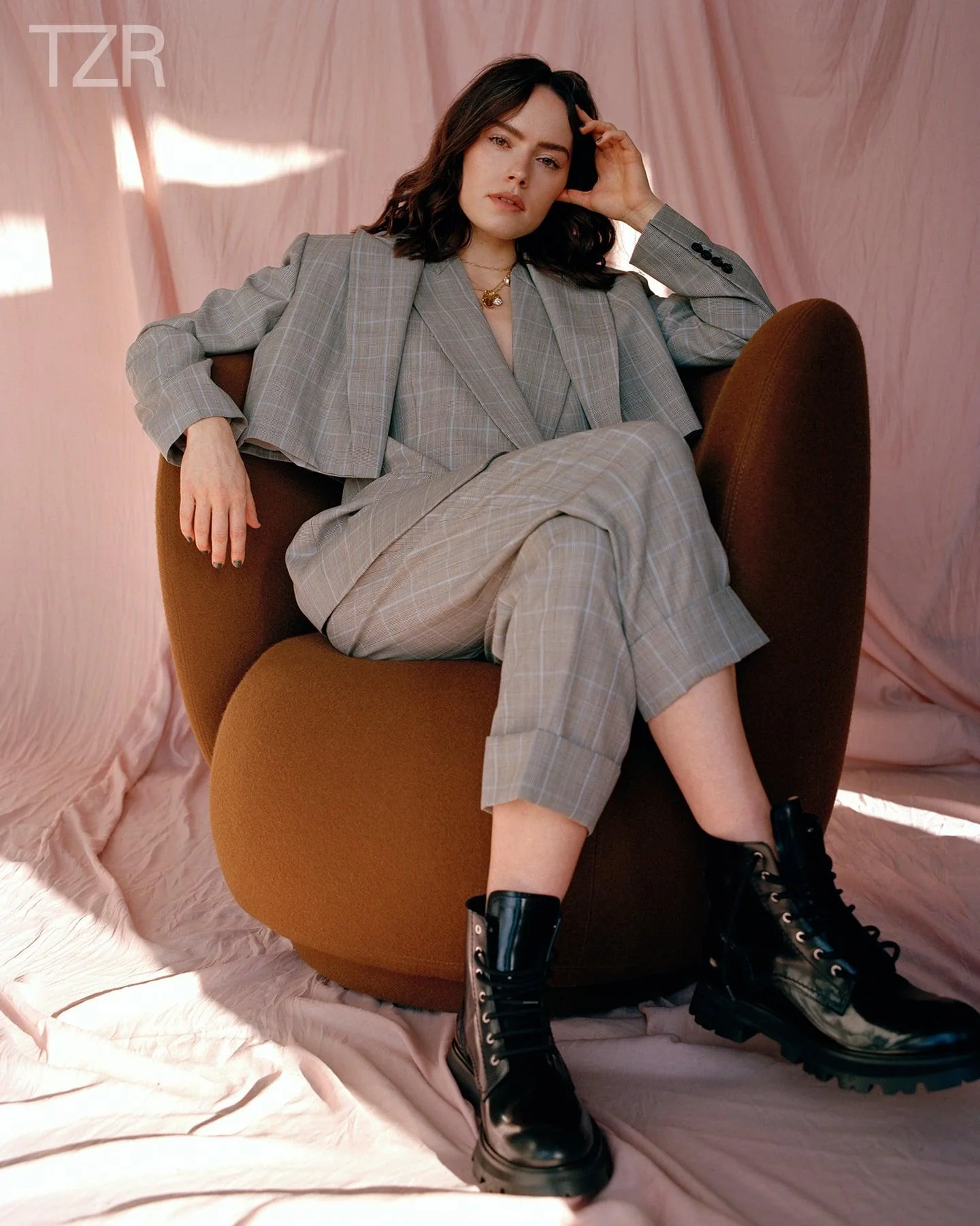 Daisy Ridley picture 1 of 1