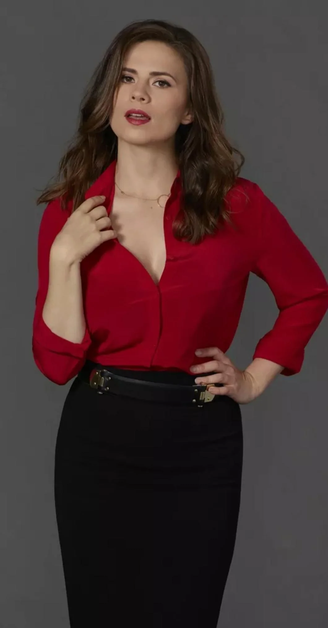 Anyone wanna rp Hayley Atwell w me dm if interested picture 1 of 1