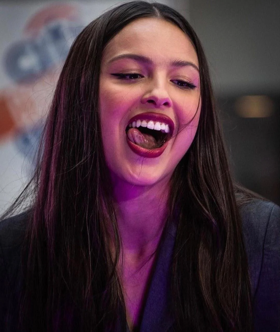 Olivia Rodrigo picture 1 of 1