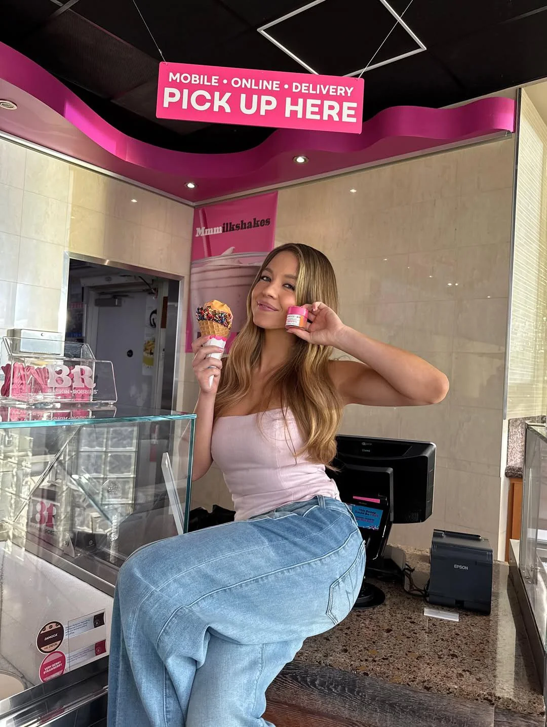 Sydney Sweeney picture 1 of 1