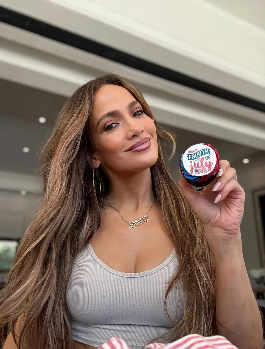 Jennifer Lopez picture 5 of 5