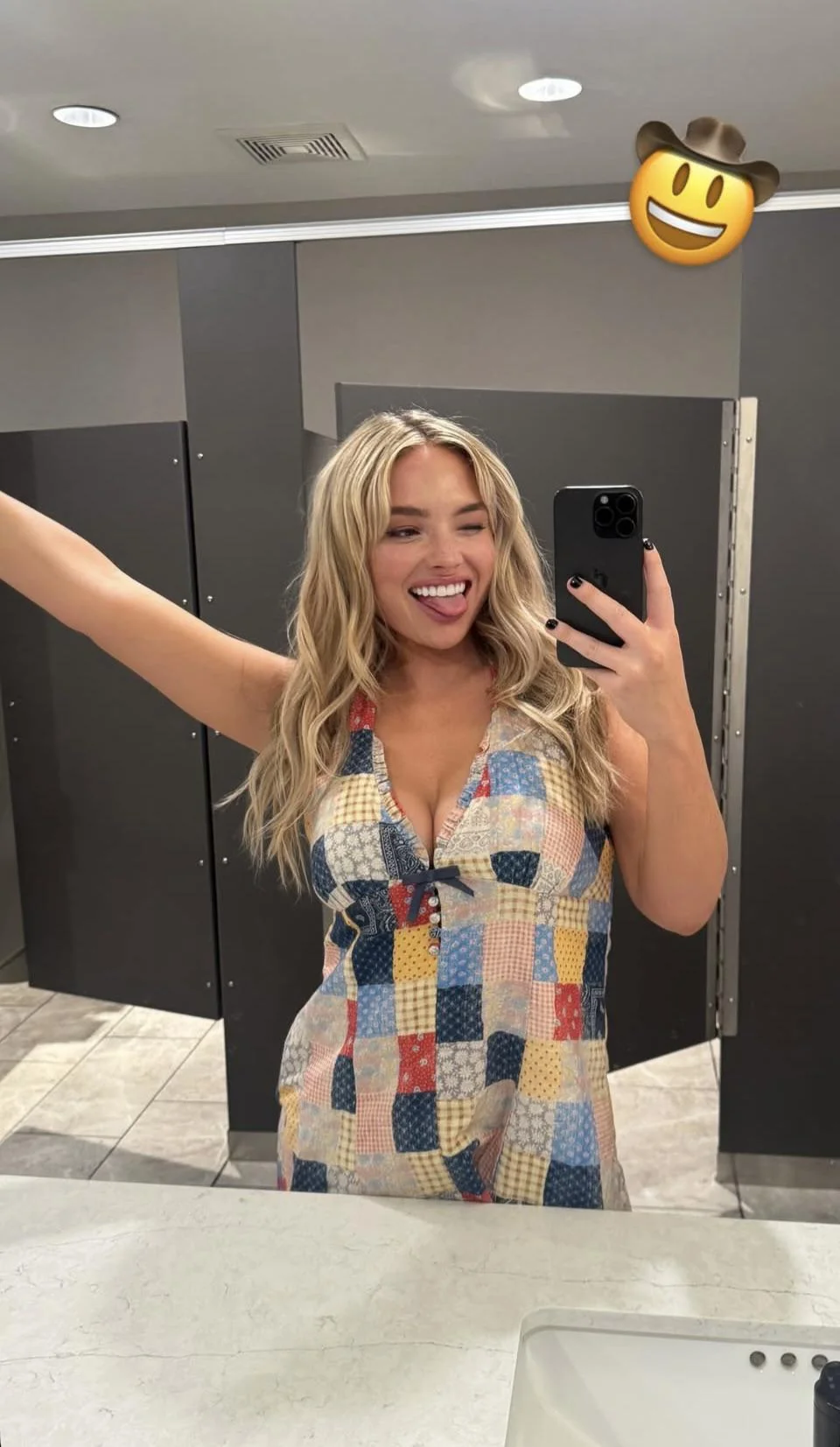 Natalie Alyn Lind picture 1 of 1