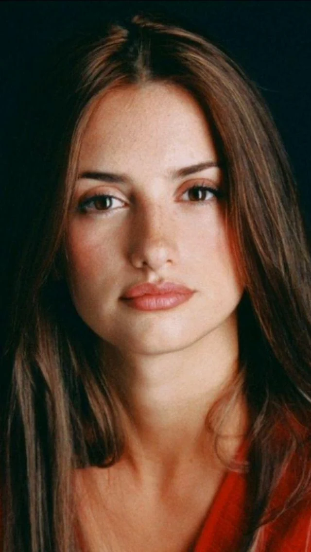 Penelope Cruz picture 1 of 1