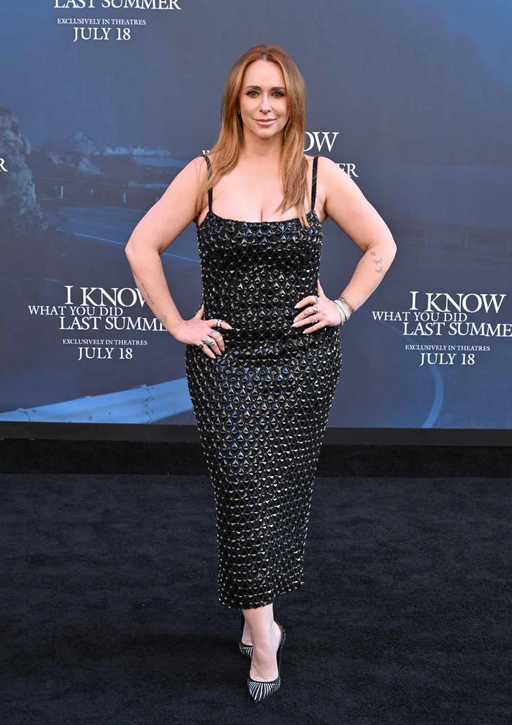 Jennifer Love Hewitt Vs. Scarlett Johanson picture 4 of 10