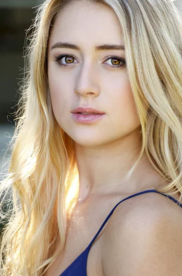 Lizze Broadway picture 1 of 1