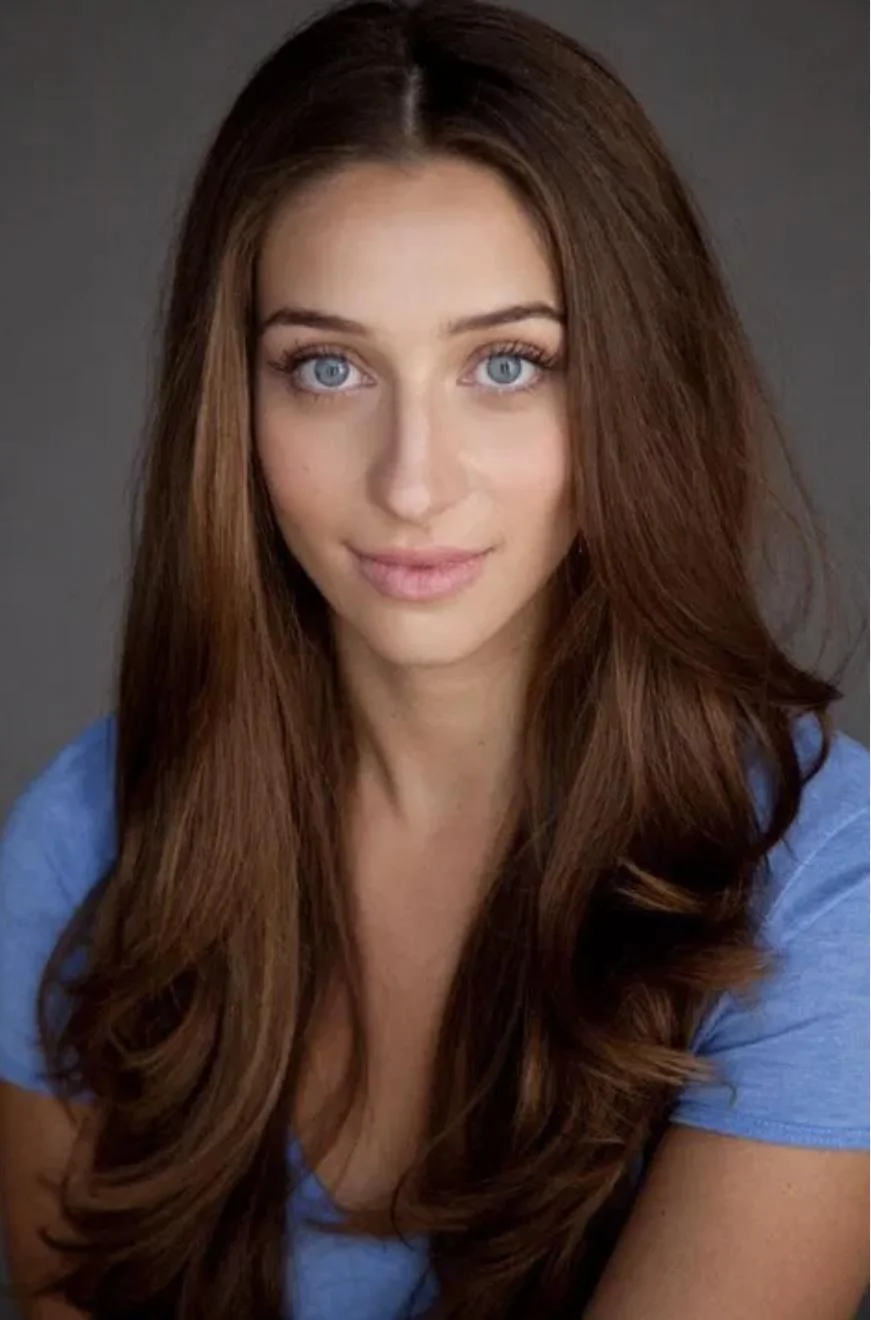 Samantha Hodhod picture 1 of 1