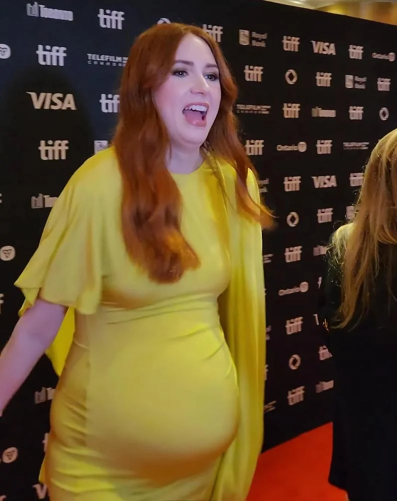 Karen Gillan picture 1 of 3