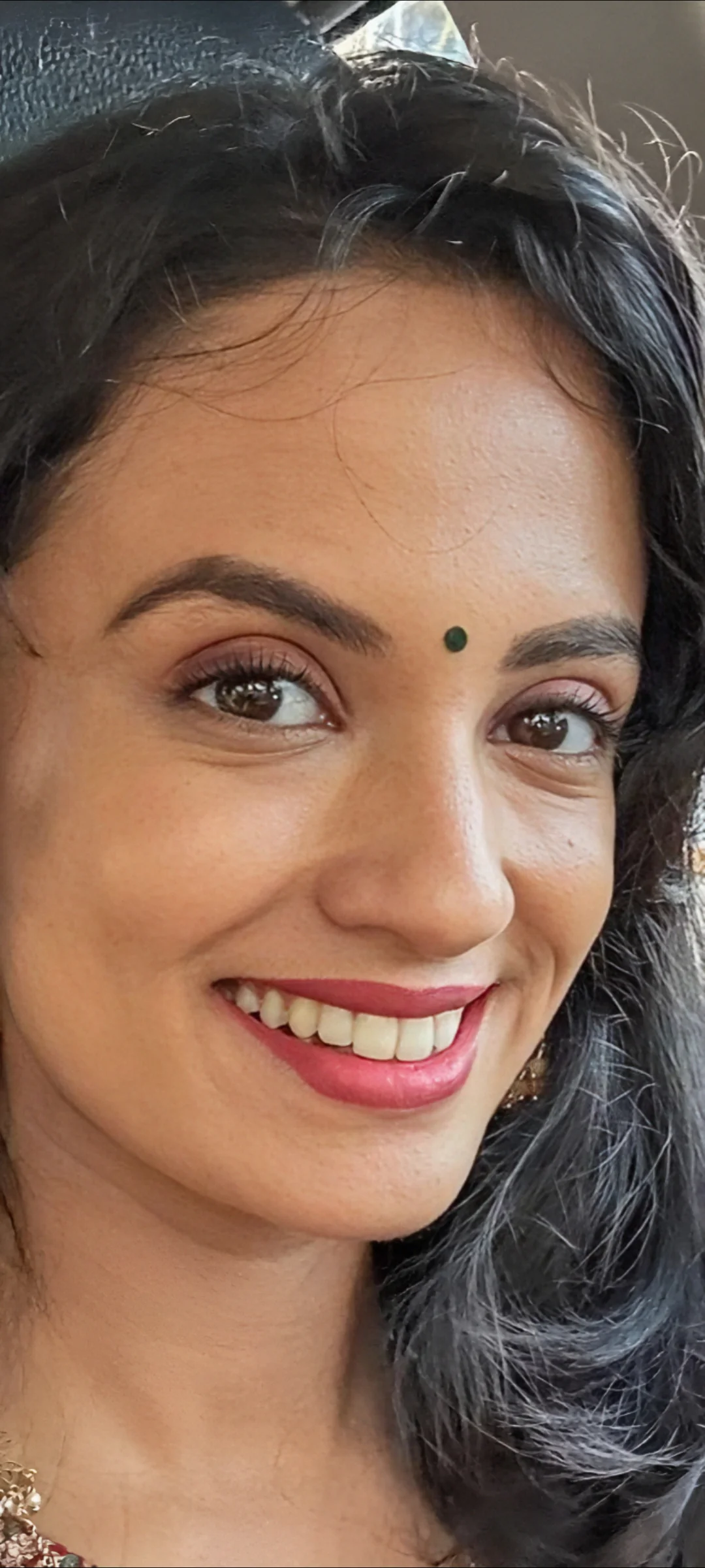 ketaki mategaonkar picture 1 of 3