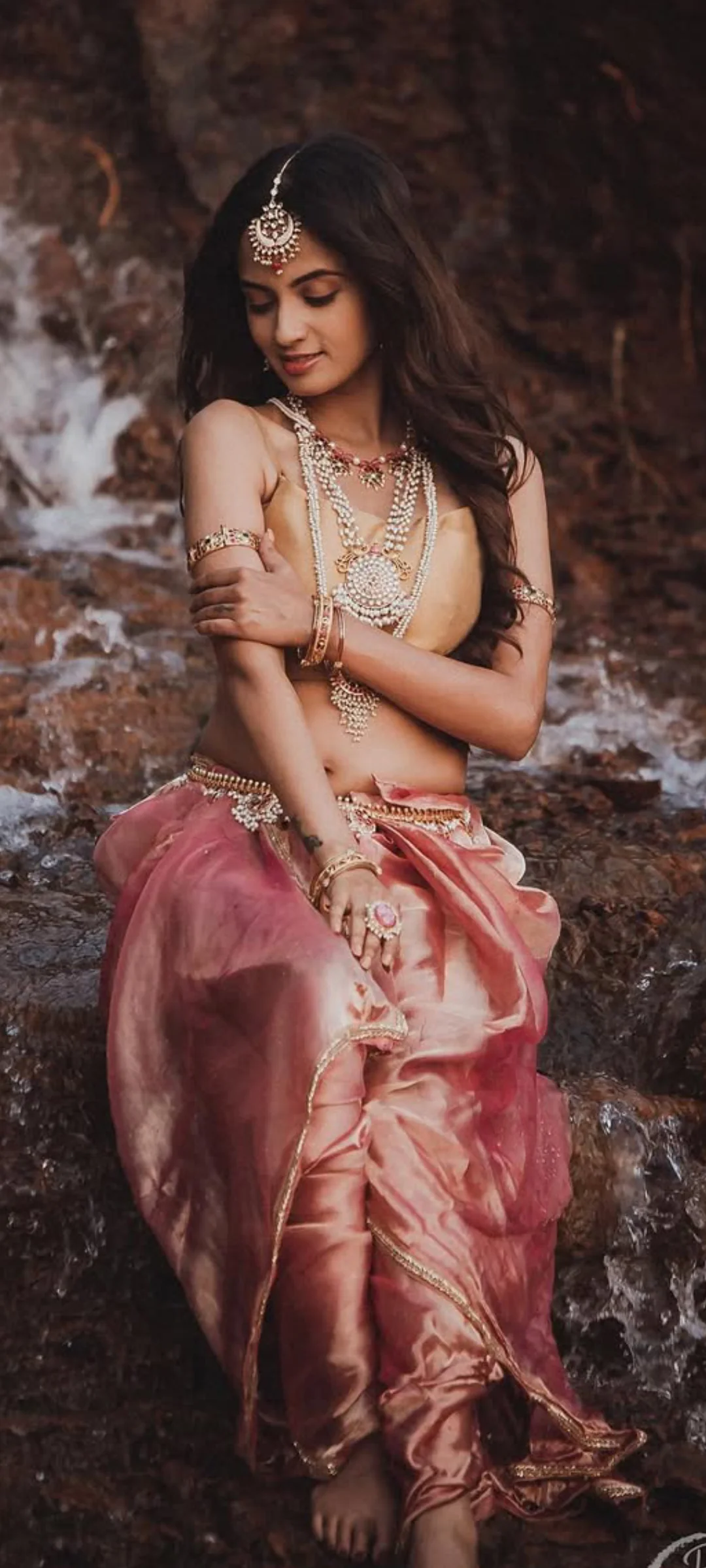 ketaki mategaonkar picture 3 of 3