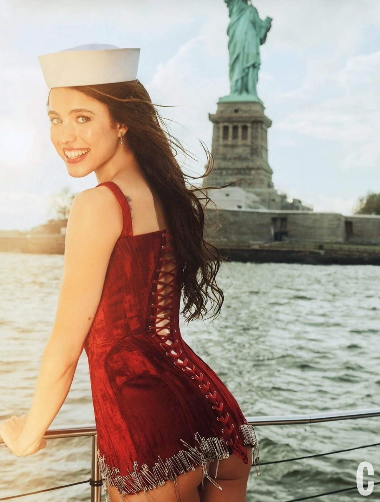 Margaret Qualley picture 1 of 2