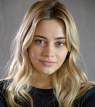 Josephine Langford'