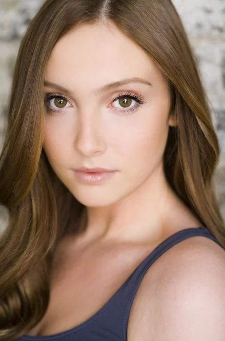 Sara Thompson picture 1 of 1