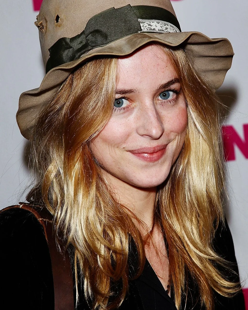 Young Dakota Johnson. picture 9 of 20